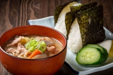 朝食